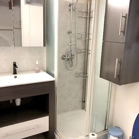 Holiday home Maison Charmante A Avec Piscine Partagee *