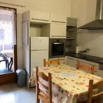 度假居 Maison Charmante A Avec Piscine Partagee *