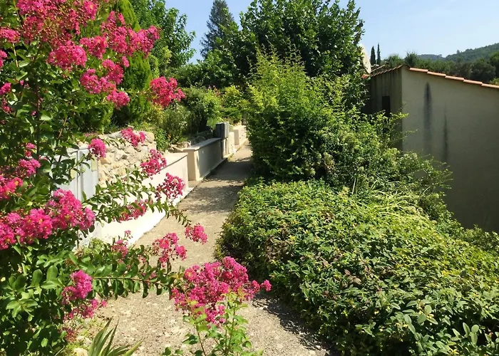 Maison Charmante A Avec Piscine Partagee Holiday home *